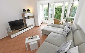 Haus Concordia F512 - WG 02 Seedorf mit Terrasse, strandnah