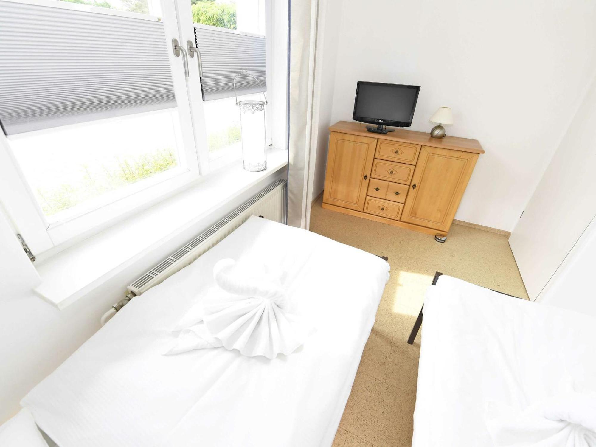 Haus Concordia F512 - WG 02 Seedorf mit Terrasse, strandnah Ostseebad Ostseebad Binz Exterior foto